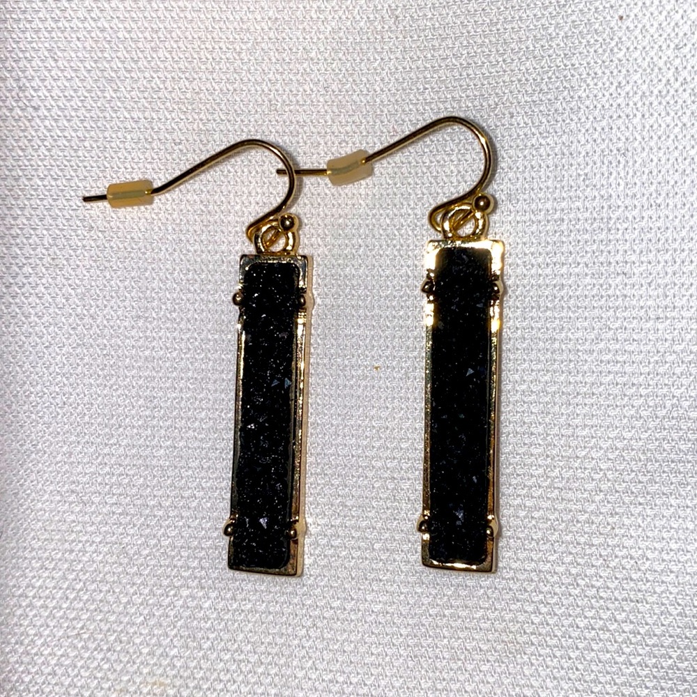 Sparkling Black and Gold Earrings NWOT